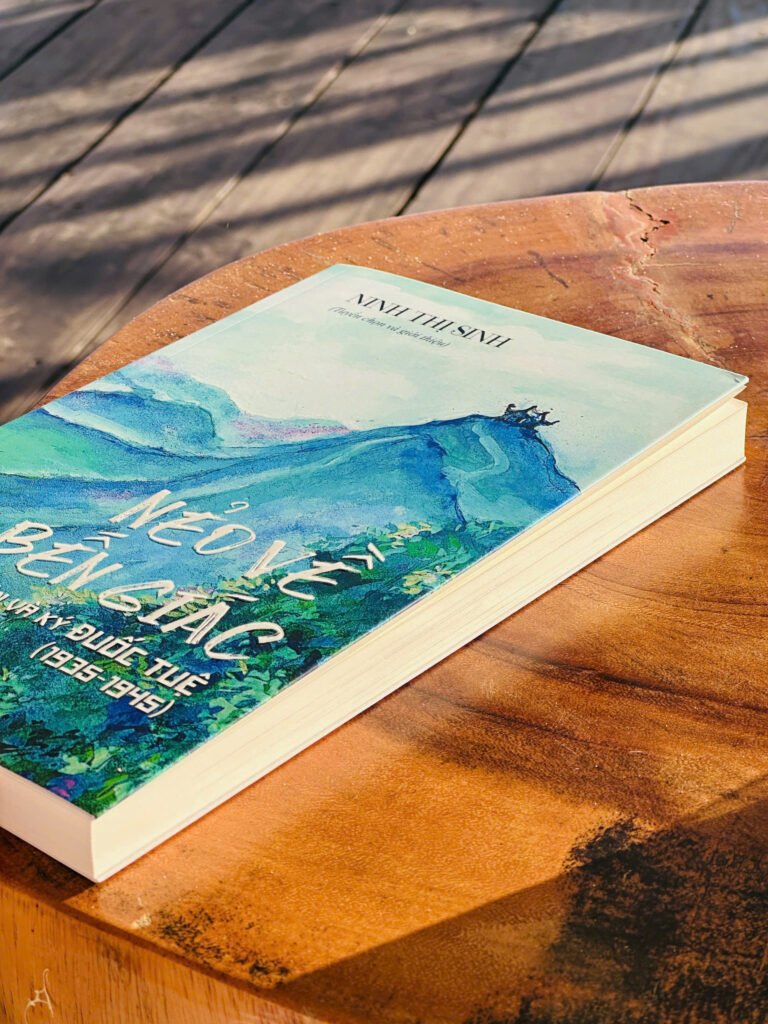 Sách Nẻo về Bến Giác – Truyện và ký Đuốc Tuệ (1935–1945) của Ninh Thị Sinh